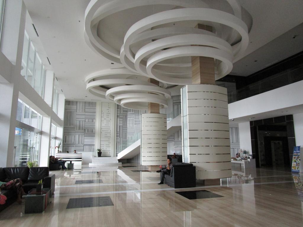 Royal Suite Condotel Medan Eksteriør bilde